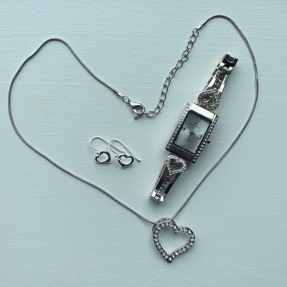 Bella & Rose Jewelry Set